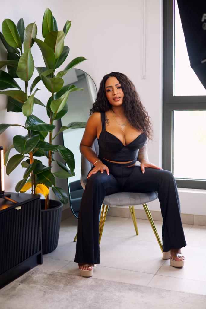 611211007: Chica busca chico en Albacete