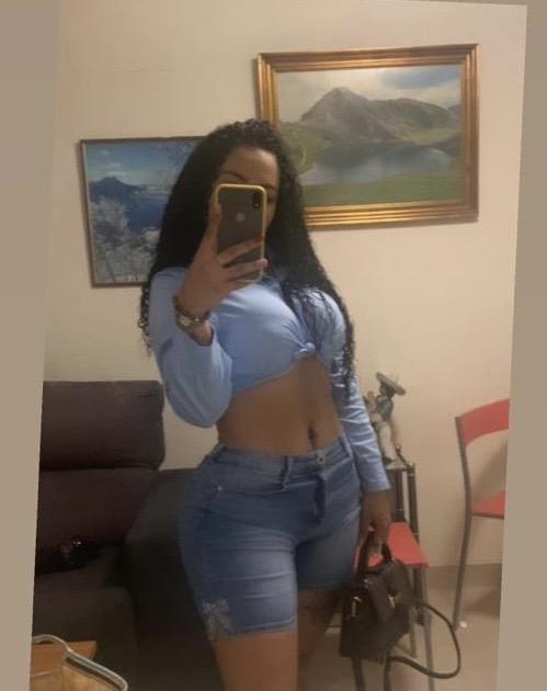 678671164: Chica busca chico en Granada