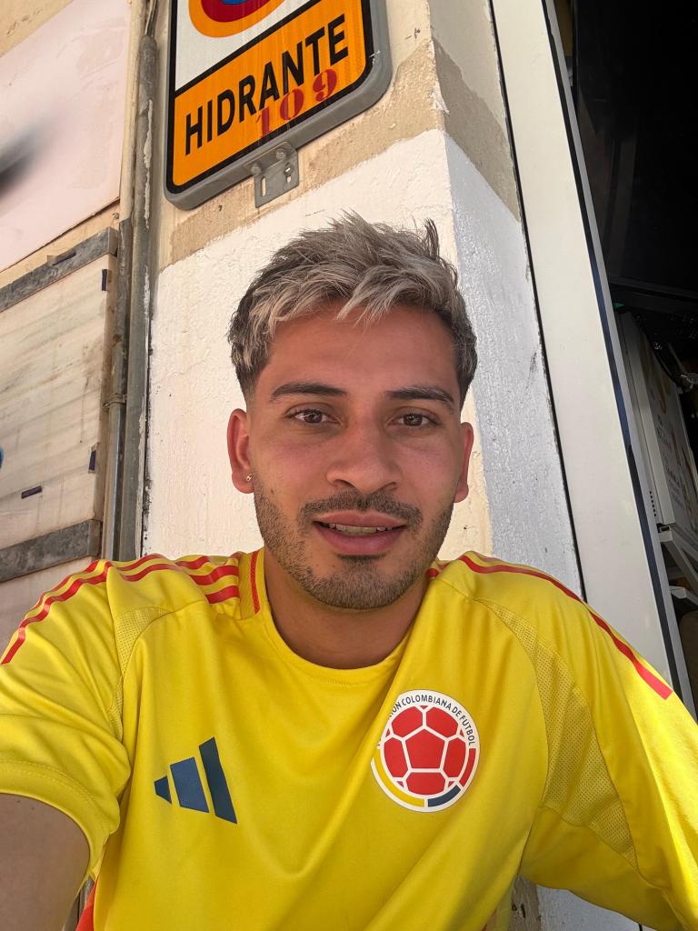 613216388: Chico busca chica en Málaga