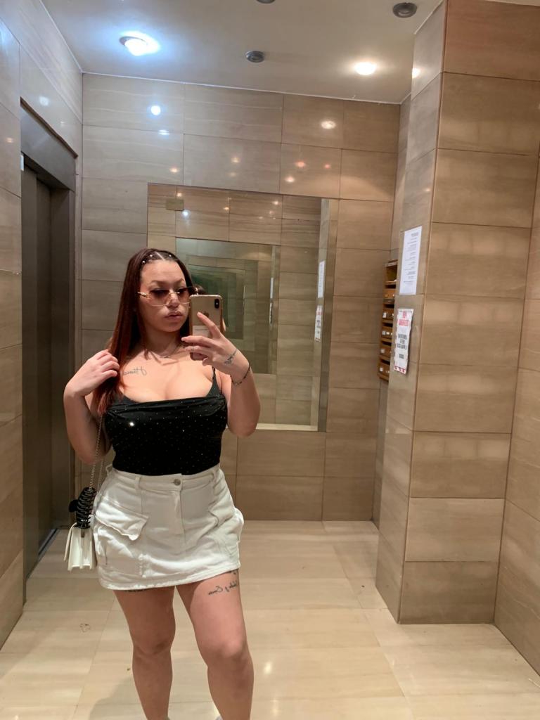 Chica busca chico en Barcelona: 