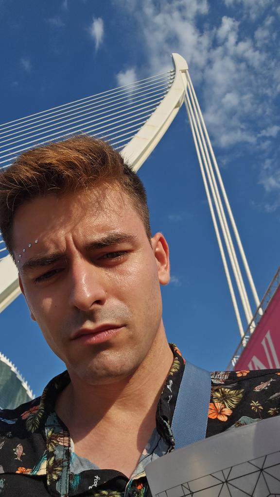 691631440: Chico busca chica en Málaga