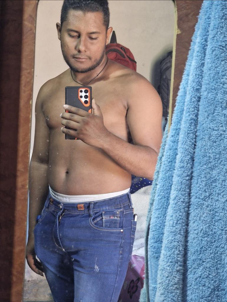 Chico busca chica en Lugo: 