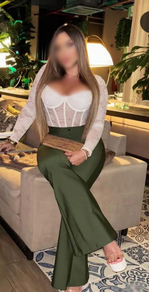 634304131: Chica busca chico en Mallorca