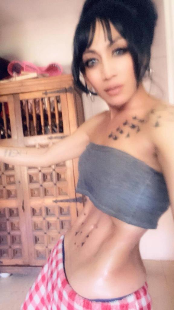 Chica busca chico en Tenerife: Chica busca chico