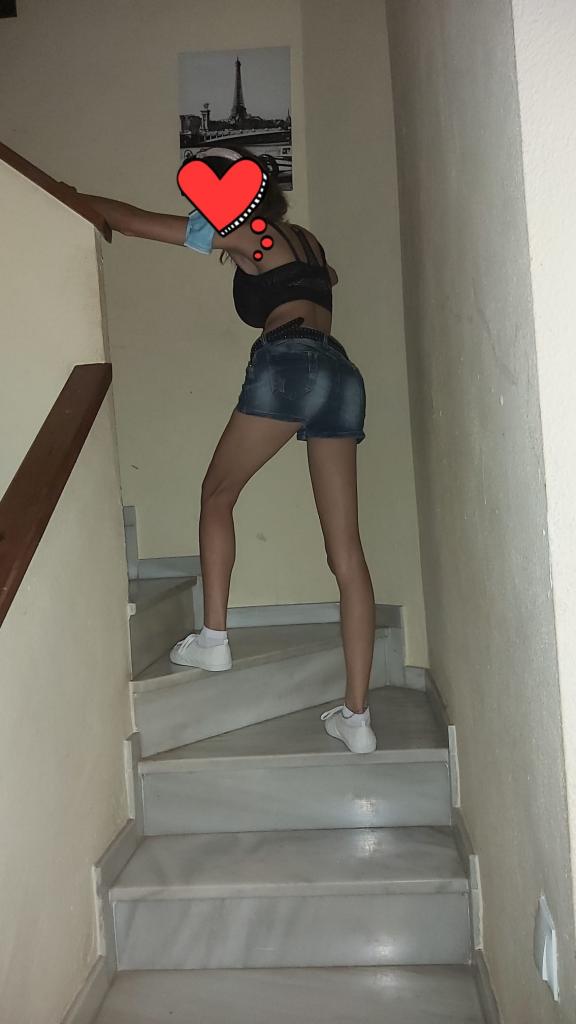 604292341: Chica busca chico en Almería