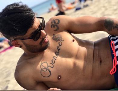 613451408: Chico busca chica en Barcelona