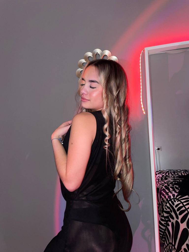 Chica busca chico en Mallorca: Chica busca chico