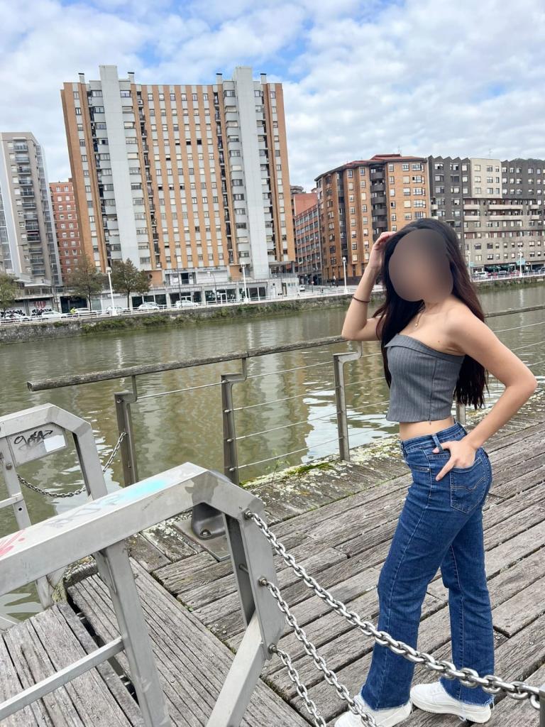 641242512: Chica busca chico en Vizcaya
