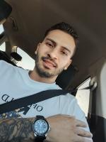 613216388: Chico busca chica en Málaga