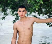 641468105: Chico busca chica en Mallorca