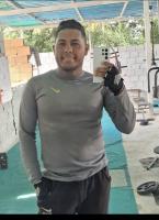 614249986: Chico busca chica en Lugo