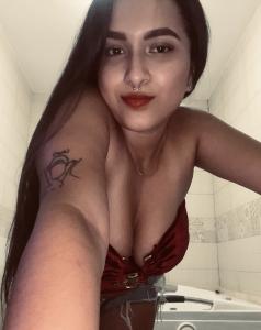 643498750: Chica busca chico en Alicante