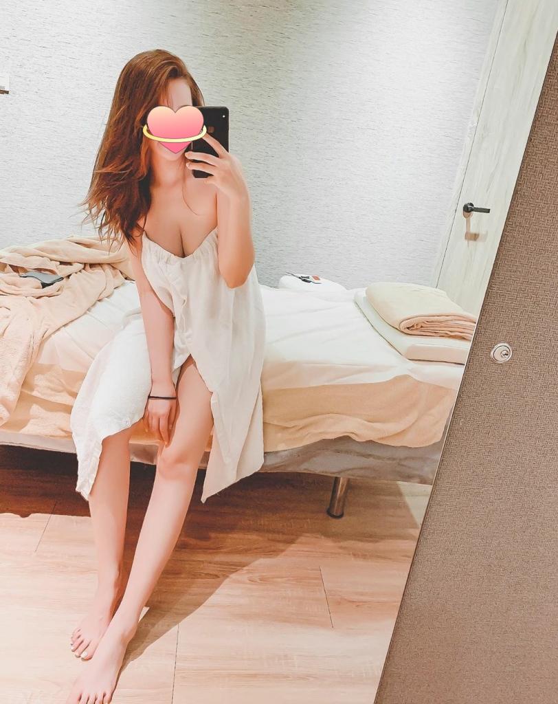 634058114: Chica busca chico en Barcelona