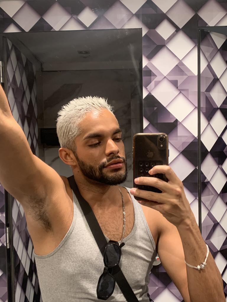 Chico busca chica en Madrid: 