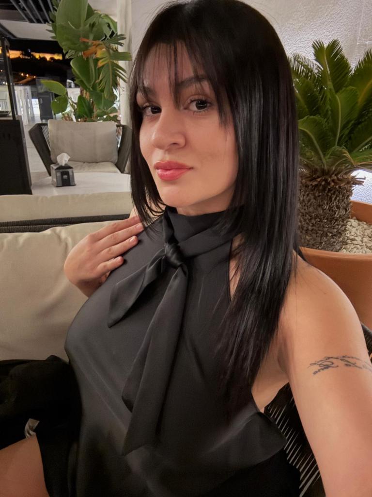 Chica busca chico en Murcia: Chica busca chico