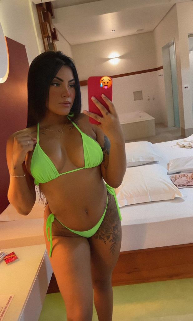 632575367: Chica busca chico en Murcia