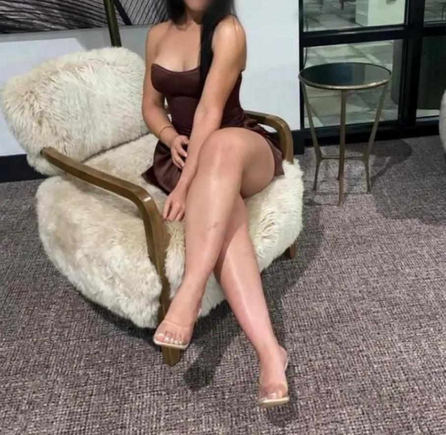 642967090: Chica busca chico en Salamanca