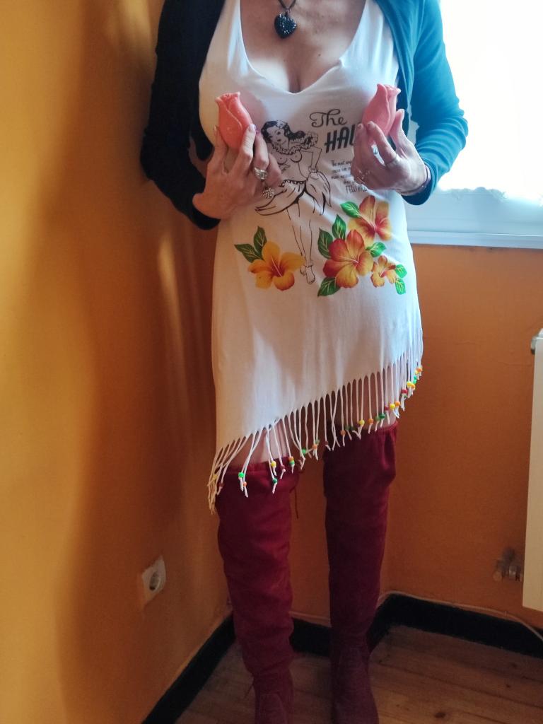 622466808: Chica busca chico en León