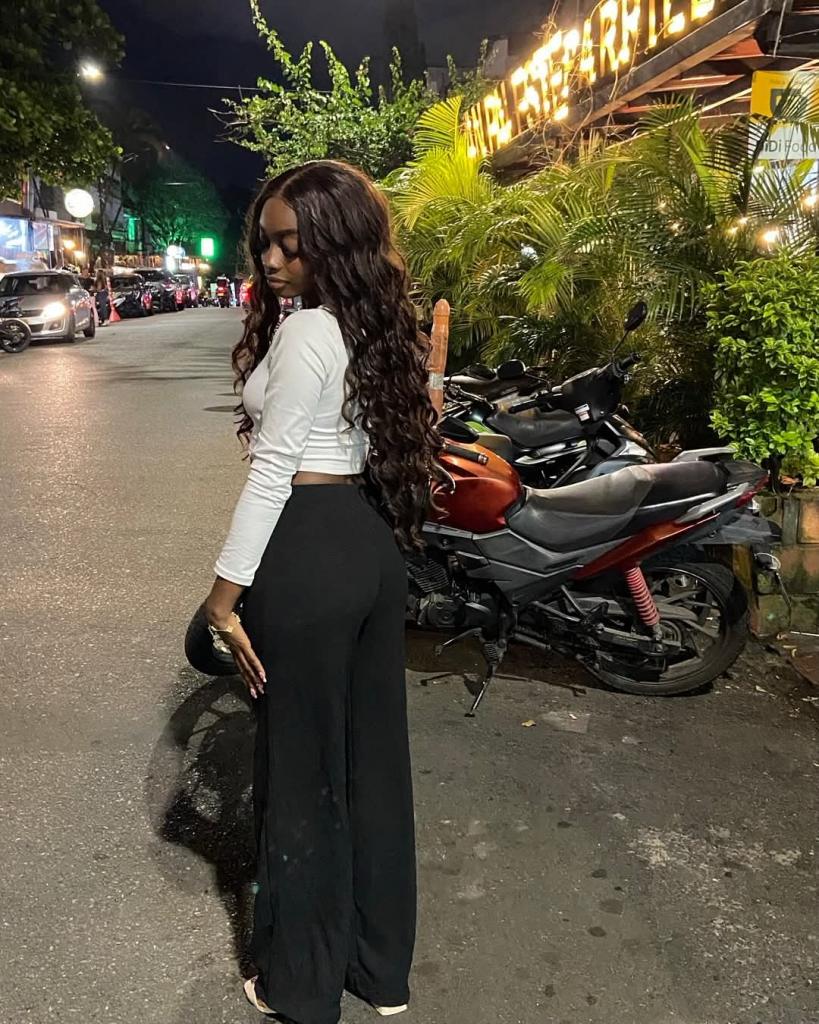 624032238: Chica busca chico en Navarra