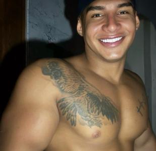 674045903: Chico busca chica en Barcelona