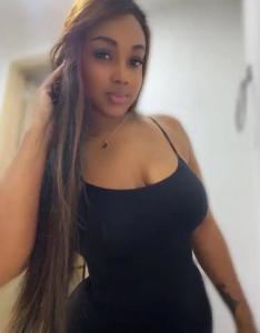 624328361: Chica busca chico en Valencia