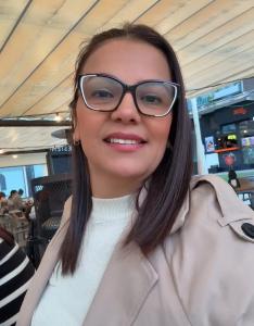 685759393: Chica busca chico en Ávila