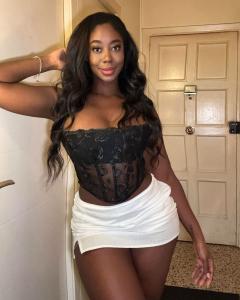 603990457: Chica busca chico en Mallorca