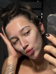 613872114: Chica busca chico en Almería