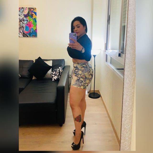 Chica busca chico en Alicante: 