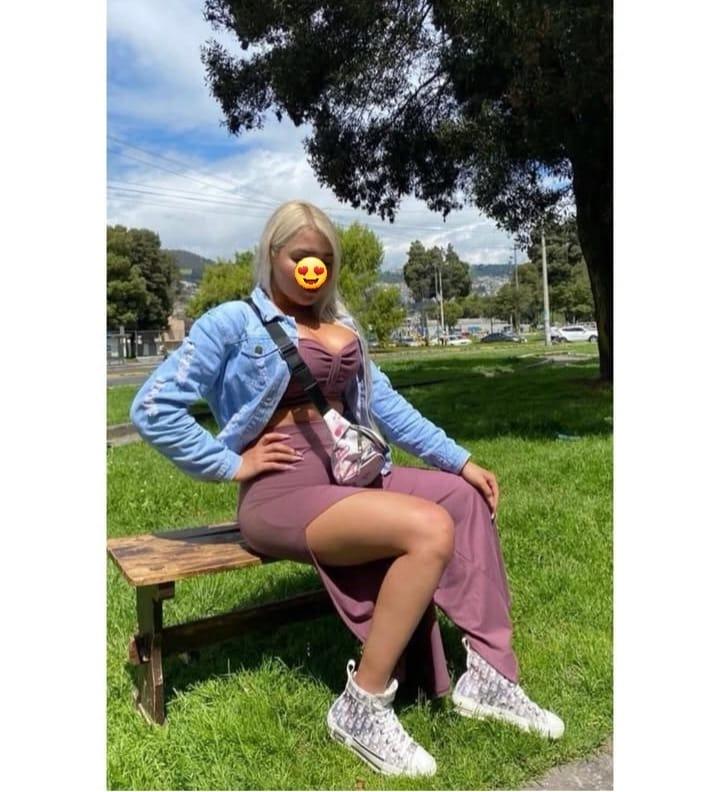 Chica busca chico en Tenerife: 