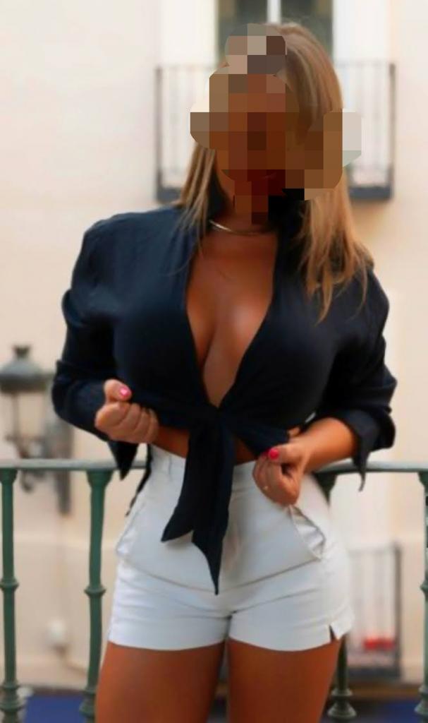 Chica busca chico en La Coruña: 