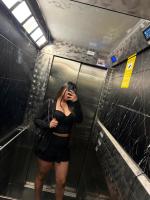 604390300: Chica busca chico en Madrid