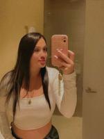 672985887: Chica busca chico en Lérida