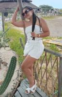 614391978: Chica busca chico en Pontevedra