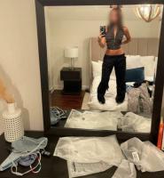 672935178: Chica busca chico en Murcia