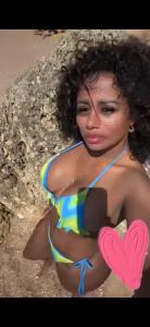 Chica busca chico en Cádiz: 