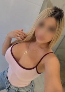 624504890: Chica busca chico en Madrid