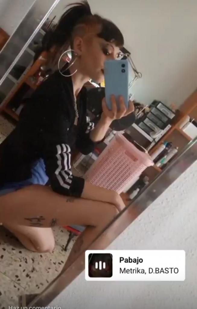 624587523: Chica busca chico en Barcelona