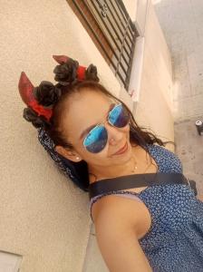 613706821: Chica busca chico en Valencia