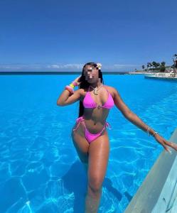 671415901: Chica busca chico en Sevilla