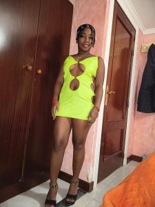 643289971: Chica busca chico en Valladolid