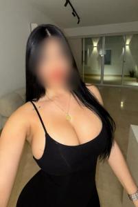 604312546: Chica busca chico en Sevilla