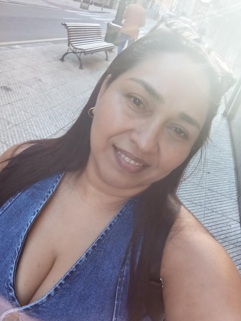 Chica busca chico en Asturias: 