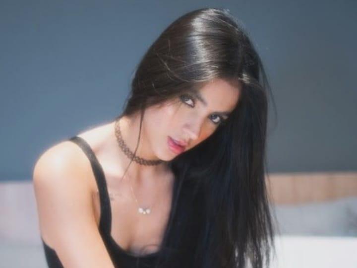 613554904: Chica busca chico en Alicante