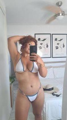 643319829: Chica busca chico en Almería