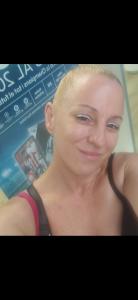 613826961: Chica busca chico en Barcelona