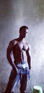 611325139: Chico busca chica en Madrid