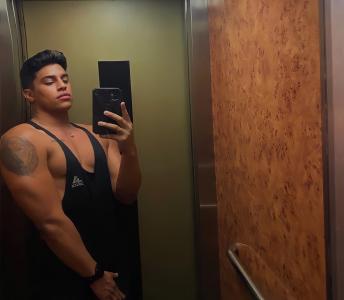 600275601: Chico busca chica en Granada