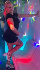 697824297: Chica busca chico en La Coruña