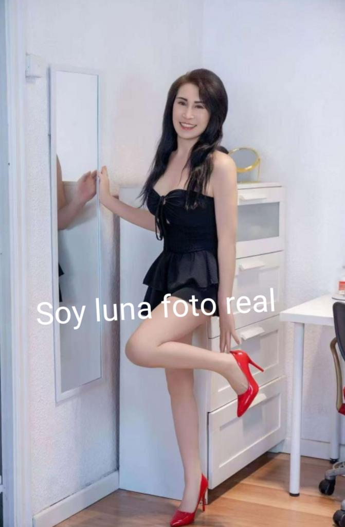 Chica busca chico en La Coruña: Chica busca chico